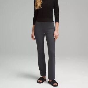 Lululemon smooth fit Pull on high rise pant size 2 NWT